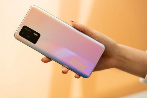 年轻人第一款不偏科的性能旗舰：realme 真我GT Neo评测