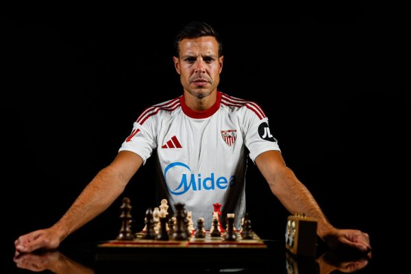 股巢配资 AZP：为自己过去的辉煌成就自豪，现在想帮塞维实现目标